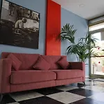 Apartment Piramides *