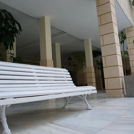 Apartment Piramides *