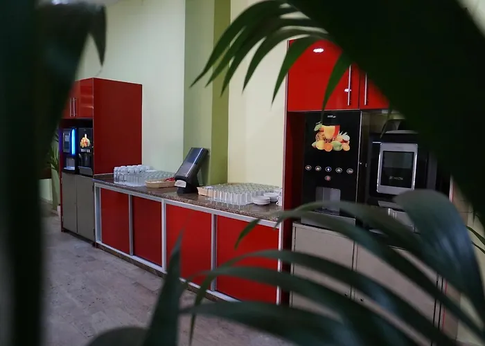 Piramides アパート アデヘ